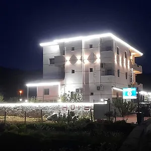 Hotel Apostoli Përmet